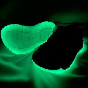 NEW Keen Newport H2 toddler sz 4 Unisex